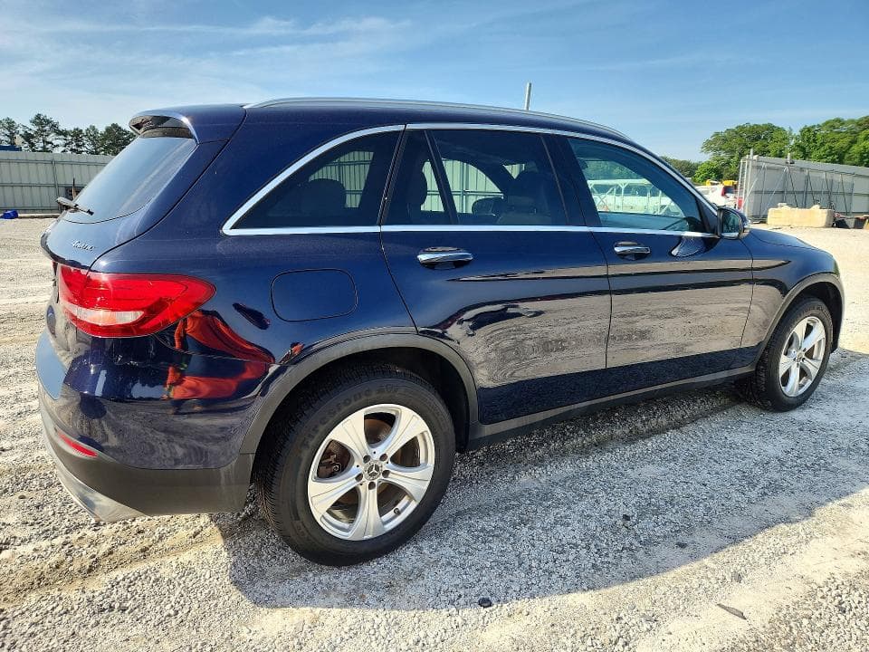 2017 MERCEDES-BENZ GLC 300 4MATIC 300 4MATIC 3