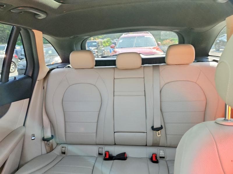 2017 MERCEDES-BENZ GLC 300 4MATIC 300 4MATIC 10