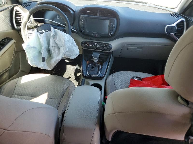 2023 KIA SOUL LX LX 8