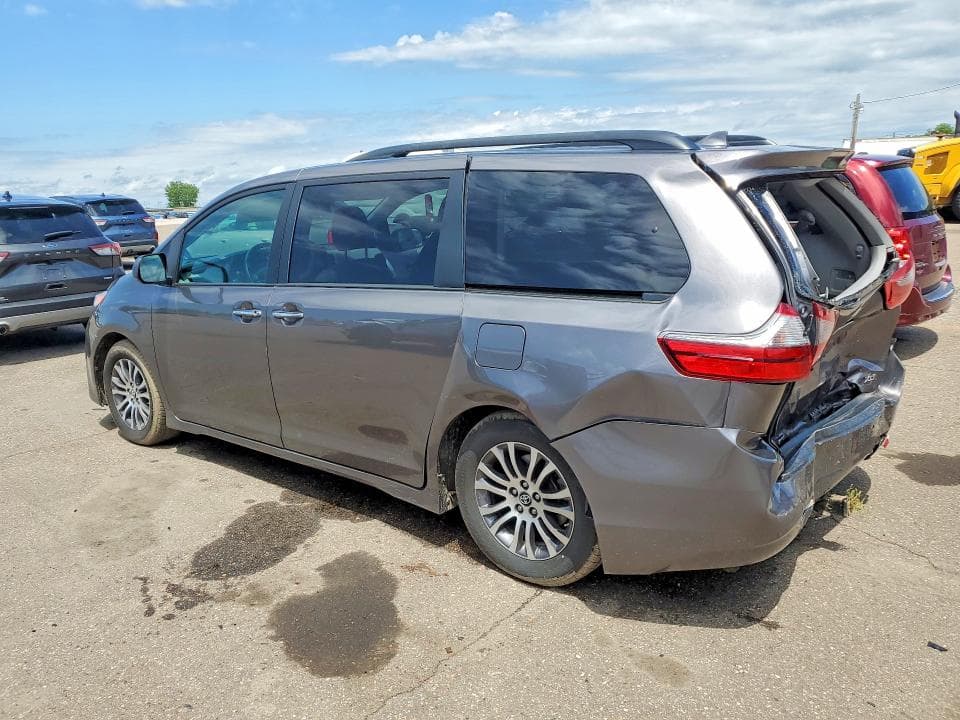 2020 TOYOTA SIENNA XLE 8-PASSENGER XLE 8-PASSENGER 2