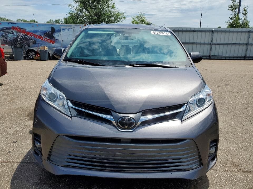 2020 TOYOTA SIENNA XLE 8-PASSENGER XLE 8-PASSENGER 5