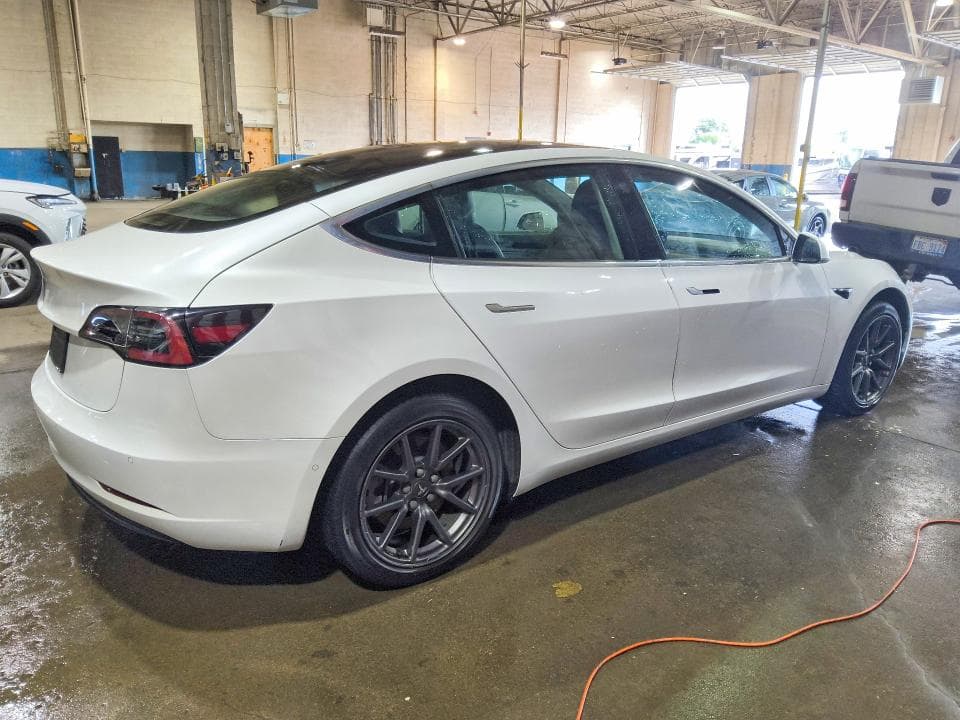 2020 TESLA MODEL 3 3