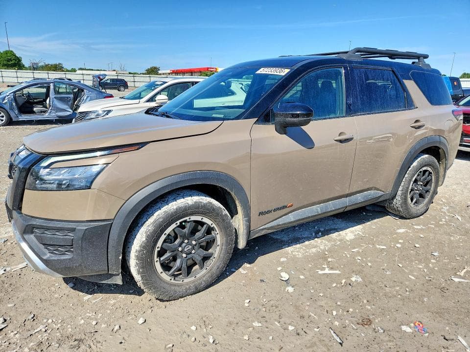2023 NISSAN PATHFINDER SV 1