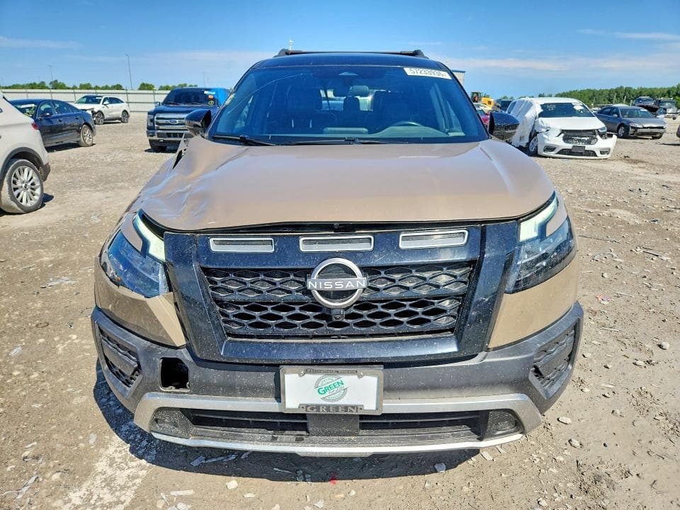 2023 NISSAN PATHFINDER SV 5