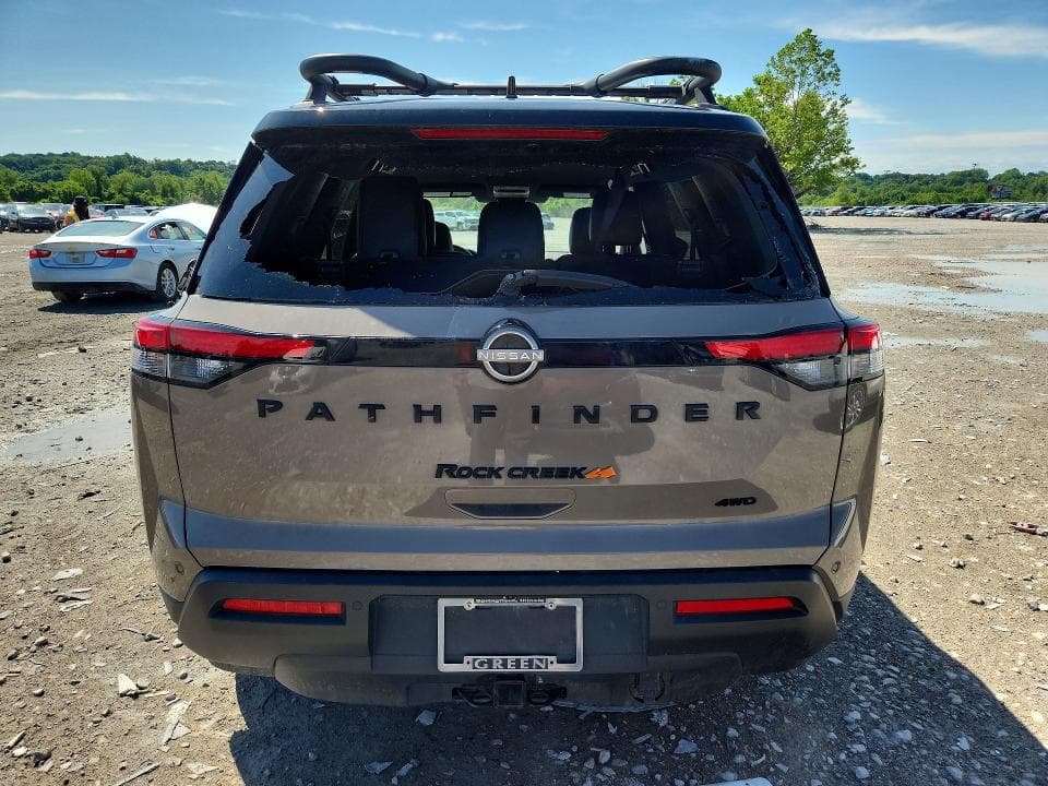 2023 NISSAN PATHFINDER SV 6