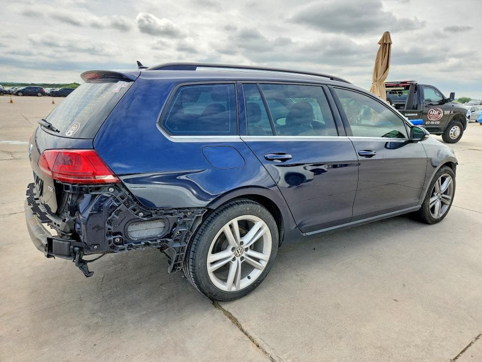 2017 VOLKSWAGEN GOLF SPORTWAGEN S S 3