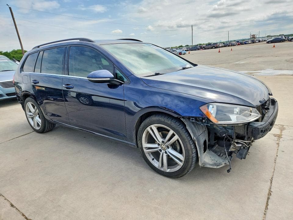 2017 VOLKSWAGEN GOLF SPORTWAGEN S S 4