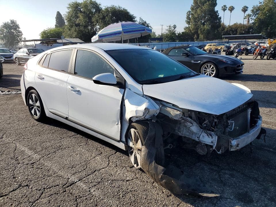 2019 HYUNDAI IONIQ PLUG-IN HYBRID BASE 4