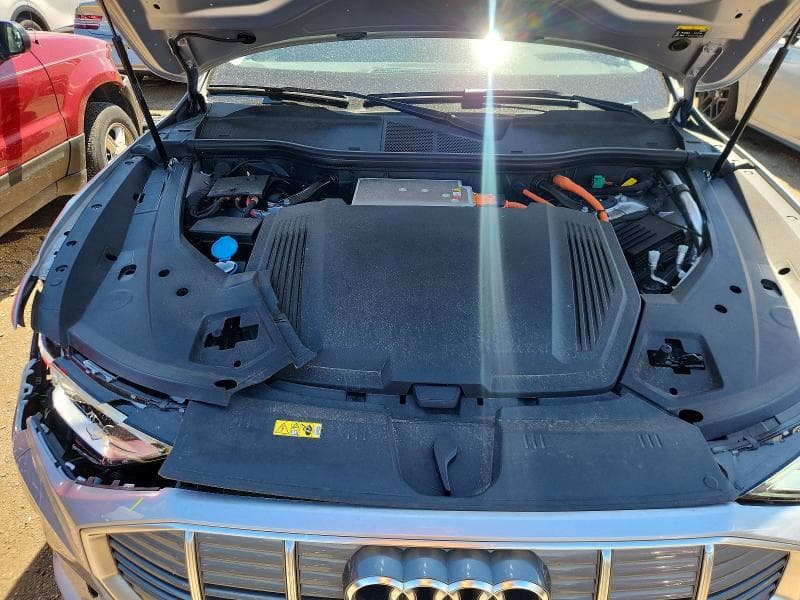 2022 AUDI E-TRON PREMIUM PLUS 11