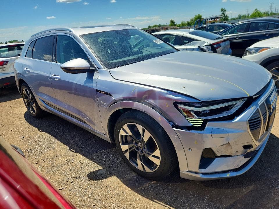 2022 AUDI E-TRON PREMIUM PLUS 4