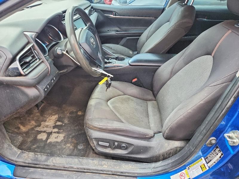 2019 TOYOTA CAMRY LE 7
