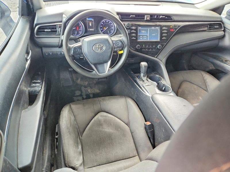 2019 TOYOTA CAMRY LE 8