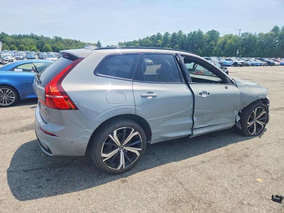 2024 VOLVO XC60 ULTIMATE 3