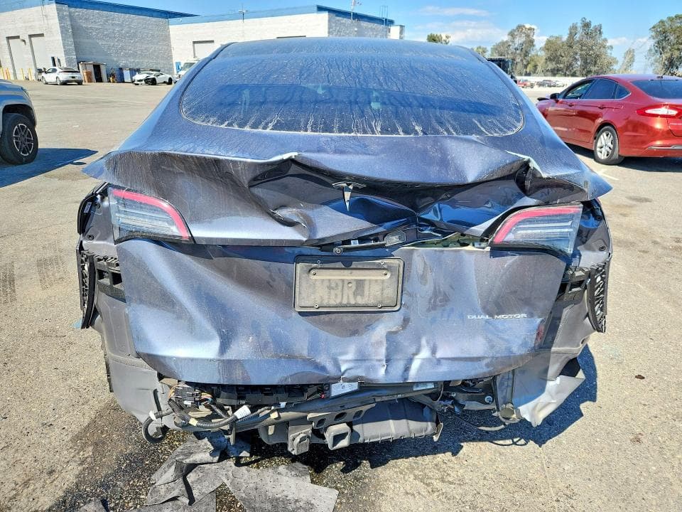 2023 TESLA MODEL Y 6