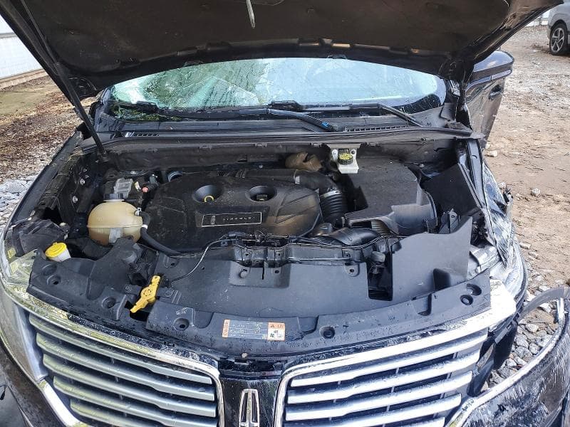 2018 LINCOLN MKC PREMIERE 12