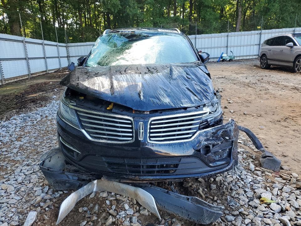 2018 LINCOLN MKC PREMIERE 5
