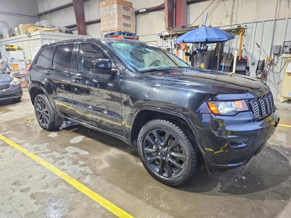 2018 JEEP GRAND CHEROKEE LAREDO 4