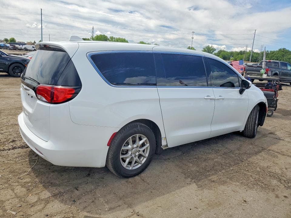 2017 CHRYSLER PACIFICA LX LX 3