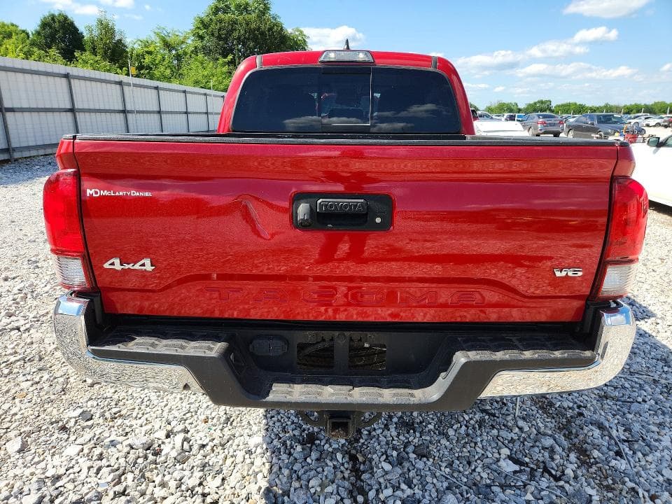 2018 TOYOTA TACOMA 6