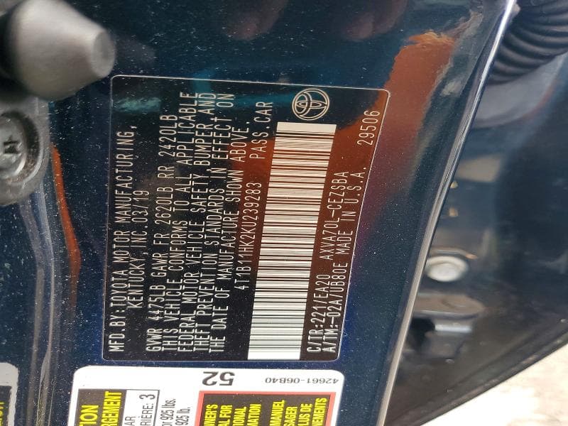 2019 TOYOTA CAMRY SE SE 12