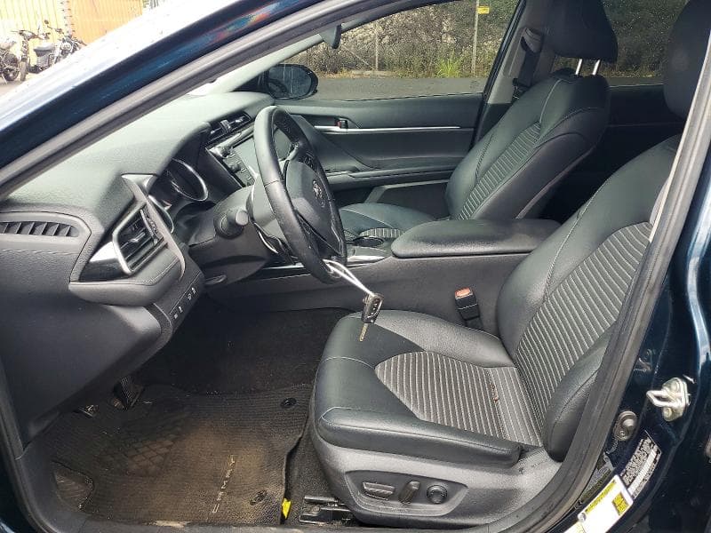 2019 TOYOTA CAMRY SE SE 7