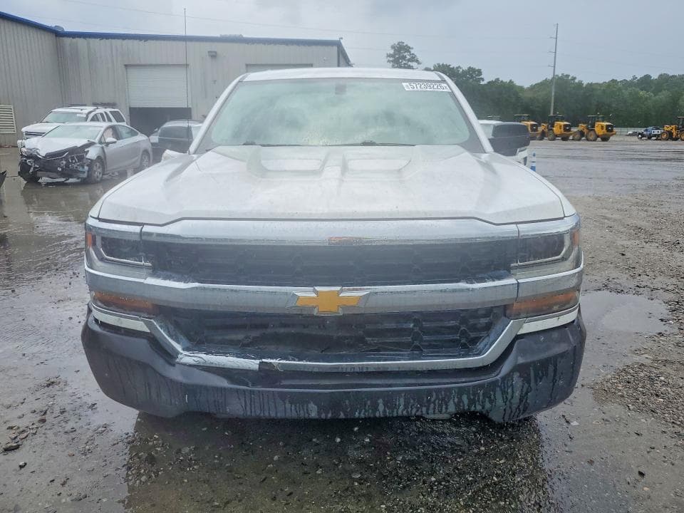 2017 CHEVROLET SILVERADO C1500 5