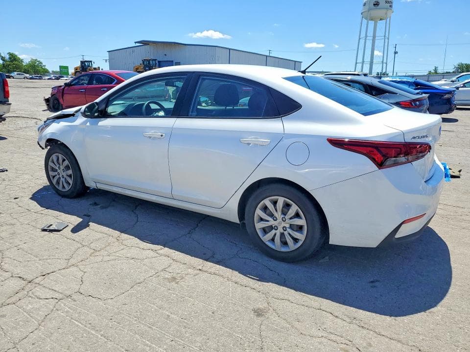 2022 HYUNDAI ACCENT SE 2