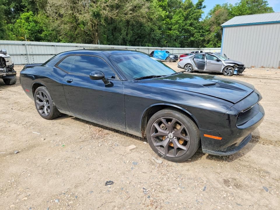 2019 DODGE CHALLENGER SXT 4