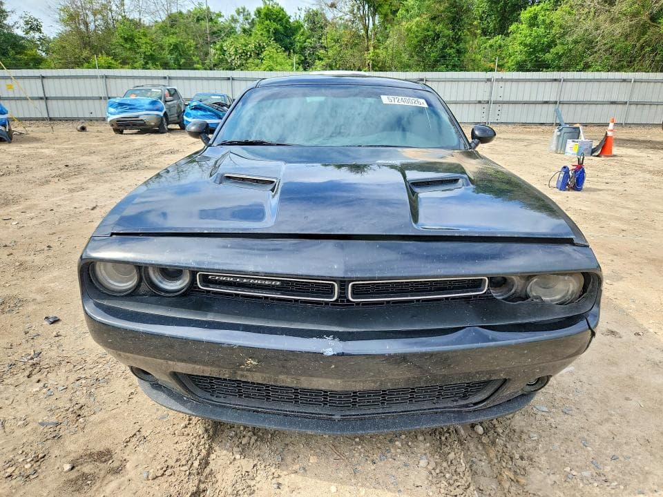 2019 DODGE CHALLENGER SXT 5