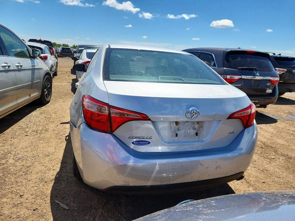 2017 TOYOTA COROLLA LE 6