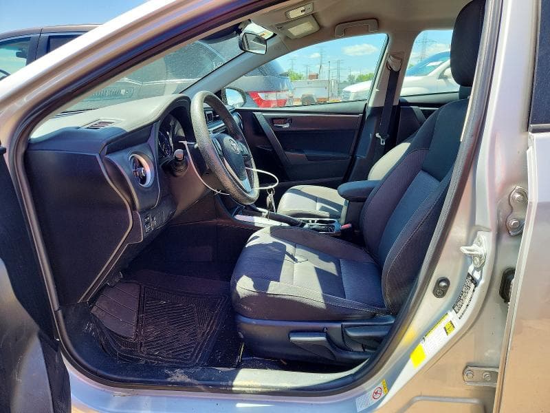 2017 TOYOTA COROLLA LE 7