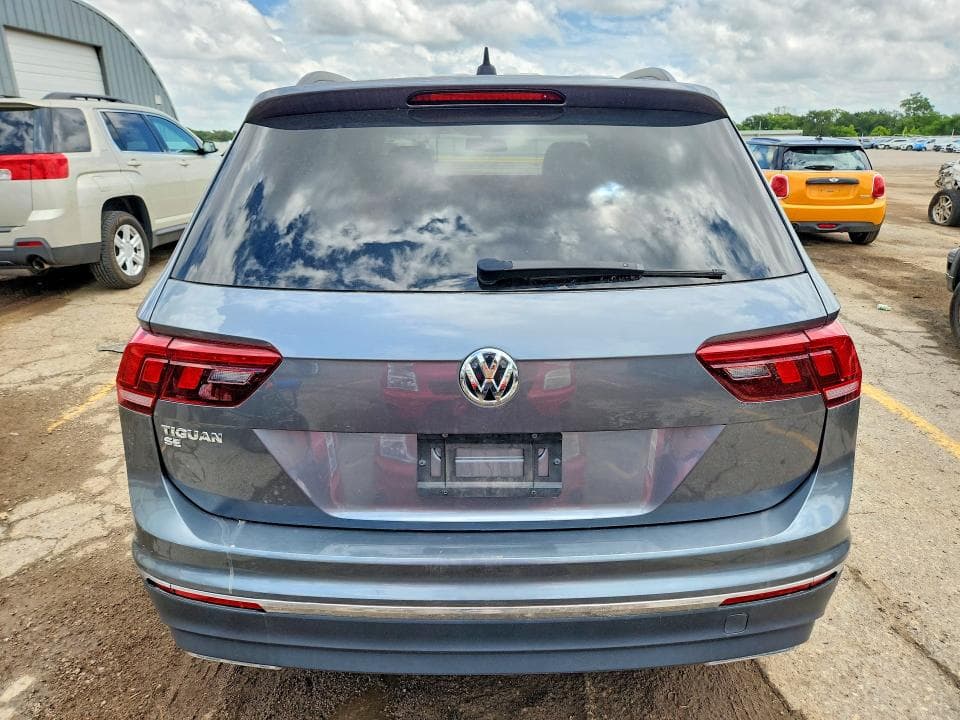 2021 VOLKSWAGEN TIGUAN SE SE 6