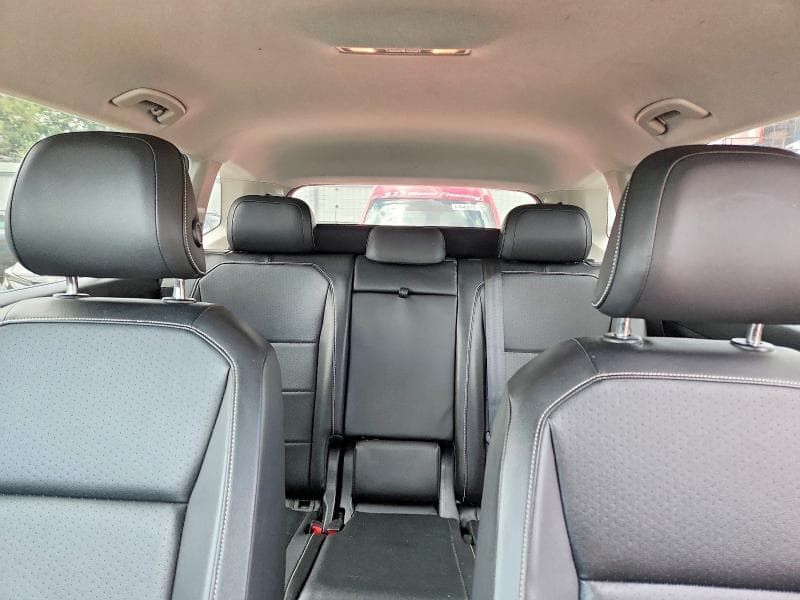 2021 VOLKSWAGEN TIGUAN SE SE 10