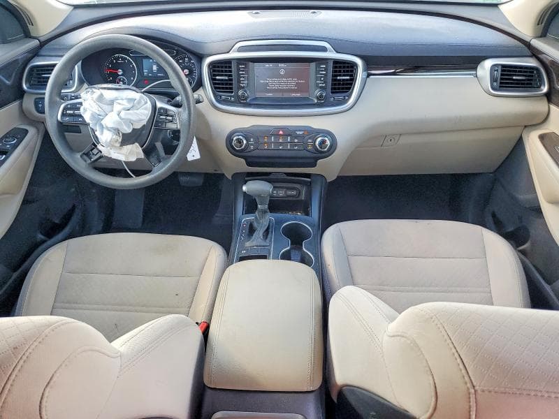 2019 KIA SORENTO LX 8