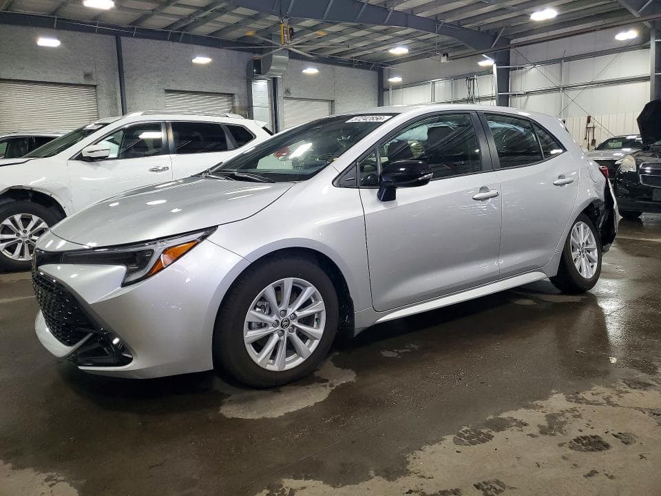 2026 TOYOTA COROLLA HATCHBACK SE SE - 1