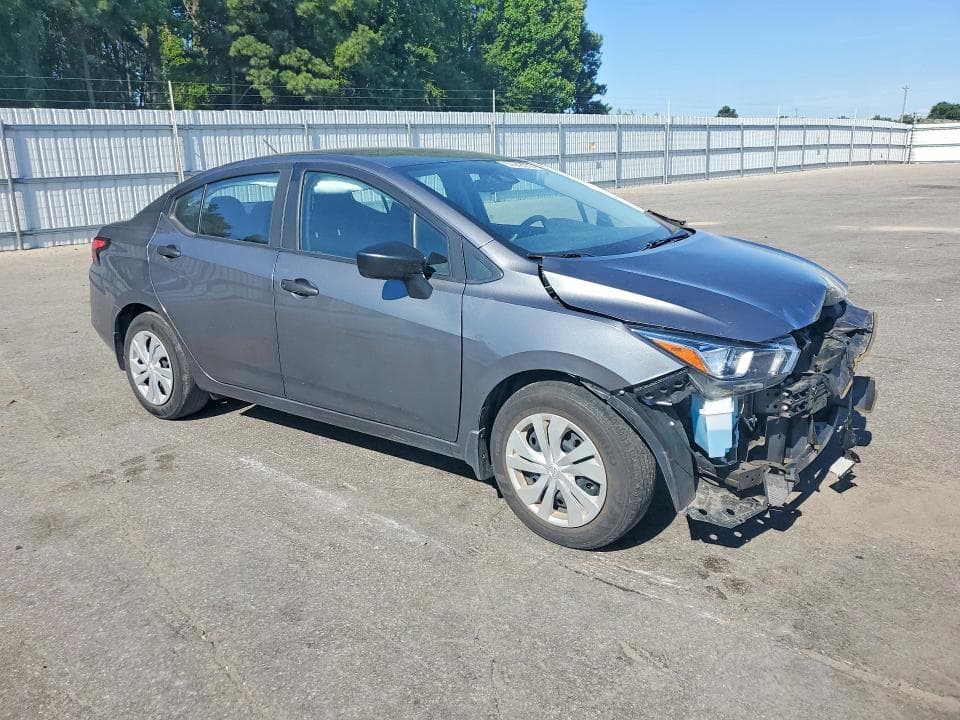 2024 NISSAN VERSA S 4
