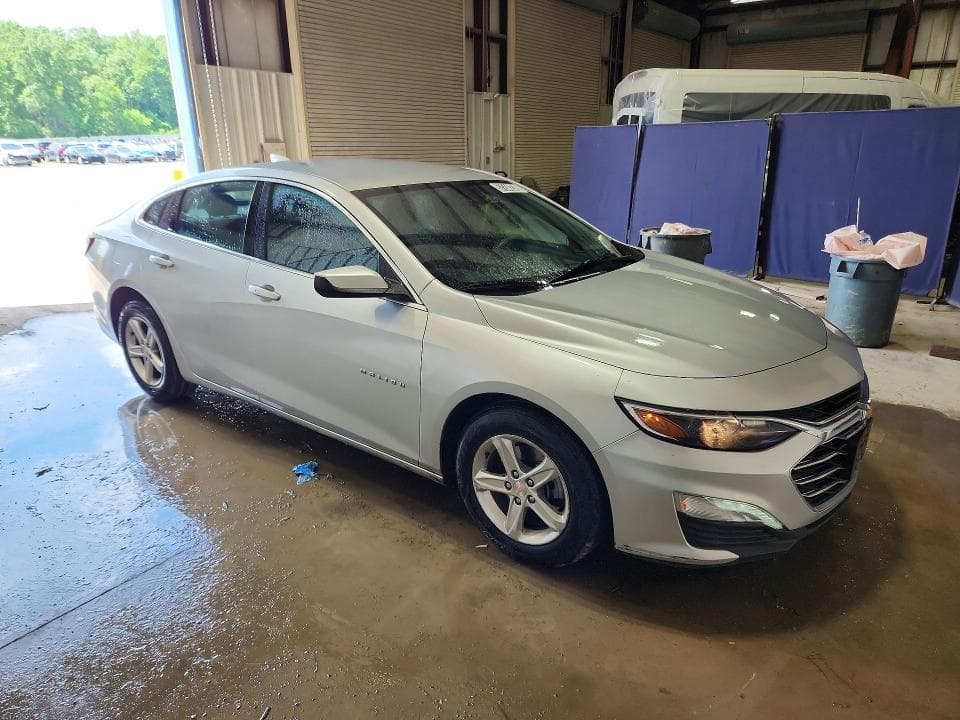 2022 CHEVROLET MALIBU LT 4