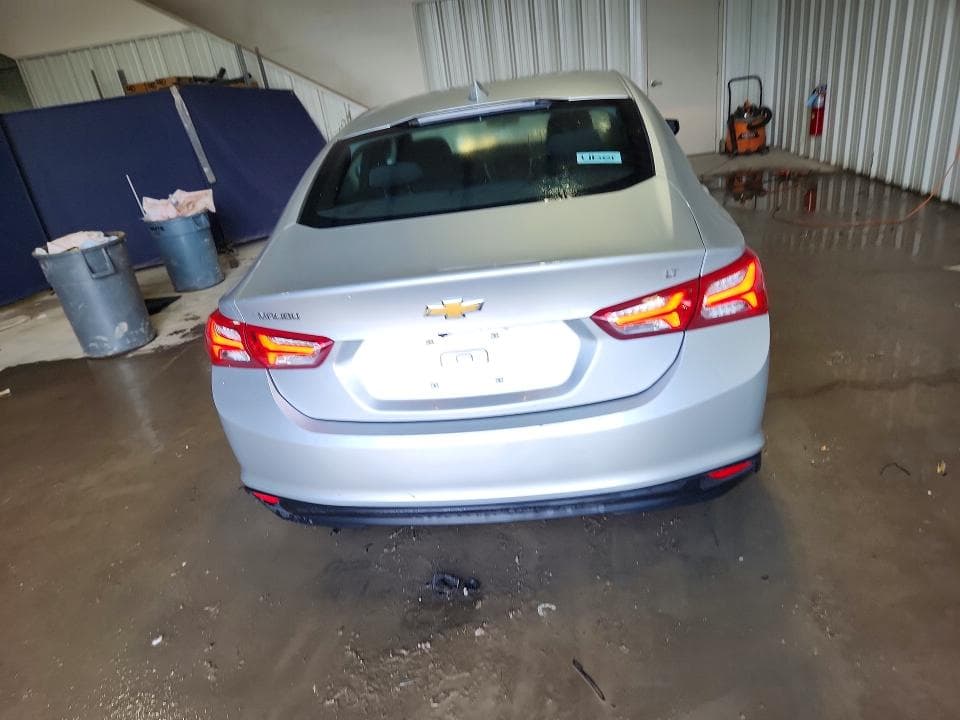 2022 CHEVROLET MALIBU LT 6