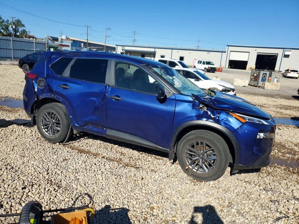 2021 NISSAN ROGUE S S 4