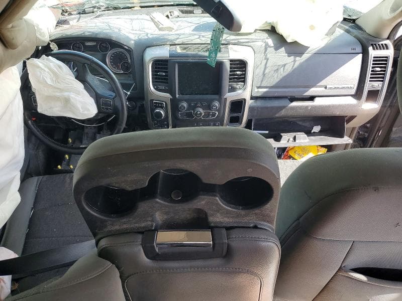 2016 RAM 1500 SLT 8