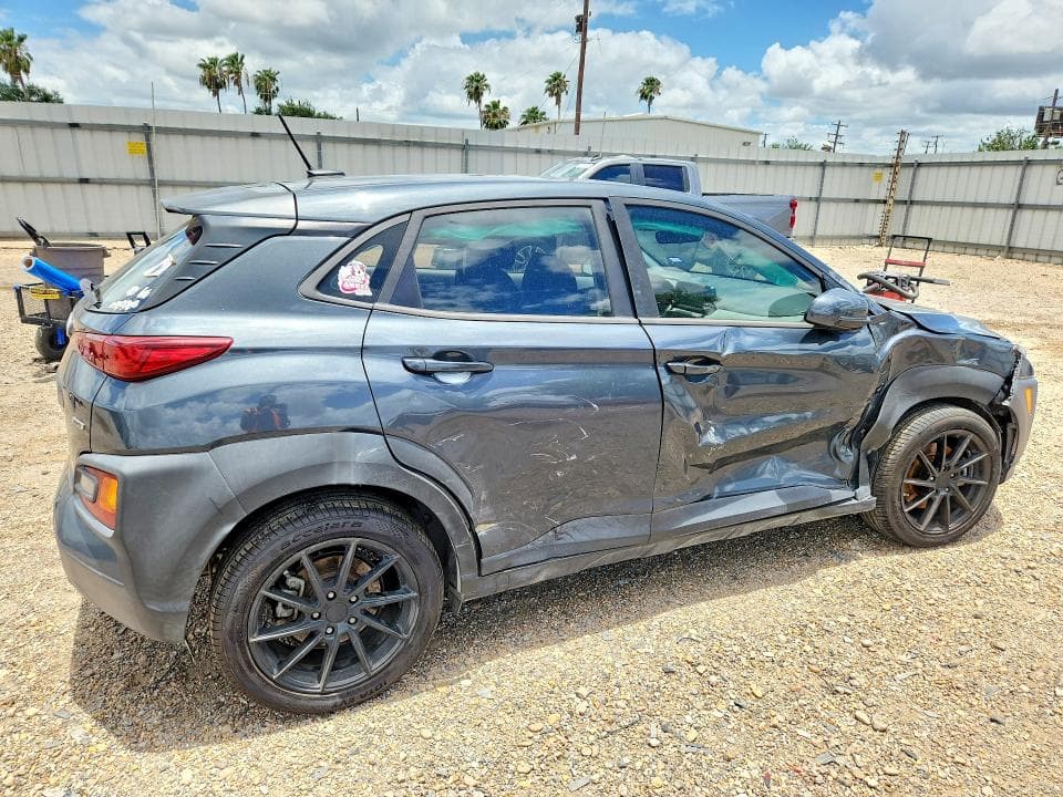 2019 HYUNDAI KONA SE 3