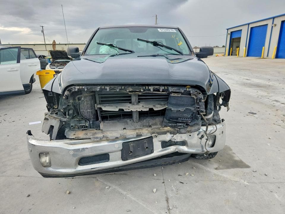2017 RAM 1500 SLT 5