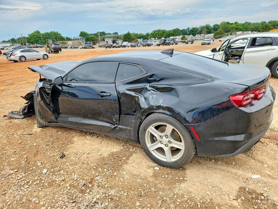 2019 CHEVROLET CAMARO LS 2