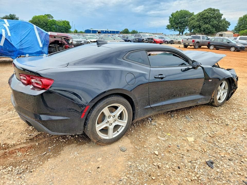 2019 CHEVROLET CAMARO LS 3