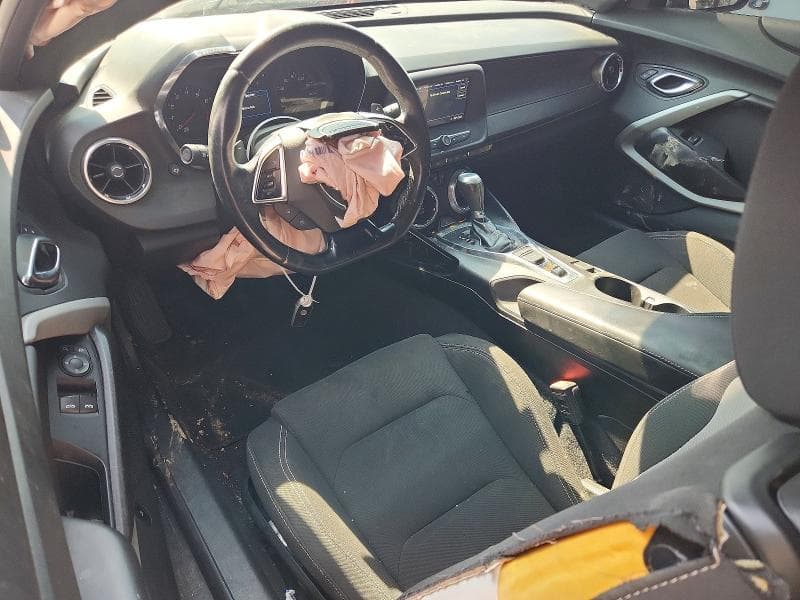 2019 CHEVROLET CAMARO LS 8