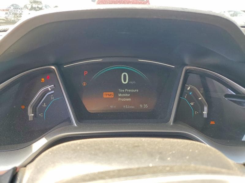 2017 HONDA CIVIC EX 9