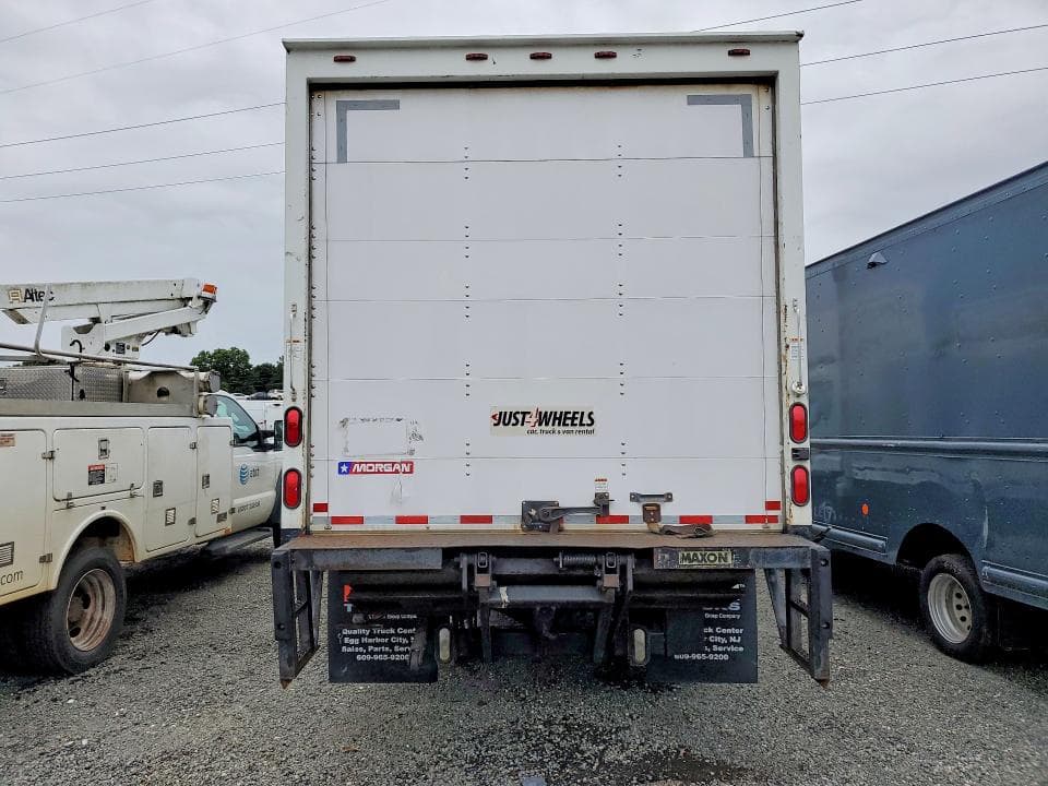 2017 MITSUBISHI FEC72S BOX TRUCK 6