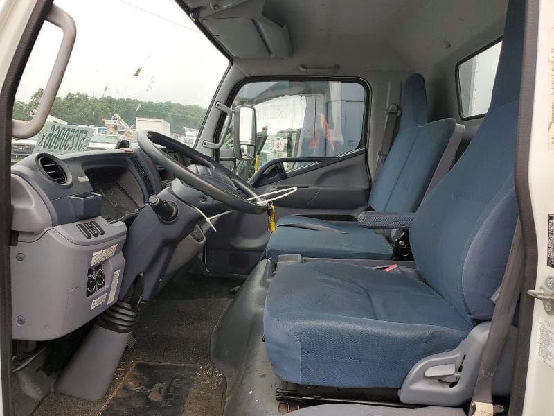 2017 MITSUBISHI FEC72S BOX TRUCK 7