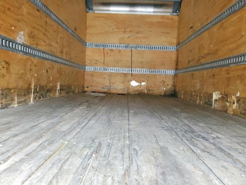 2017 MITSUBISHI FEC72S BOX TRUCK 10