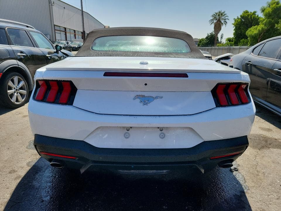 2025 FORD MUSTANG 6